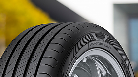 Vtz test: Goodyear Efficient Grip Performance 2