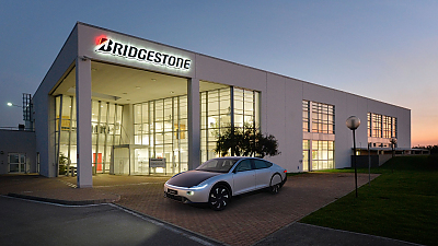 Pneu Bridgestone a solrn Lightyear One